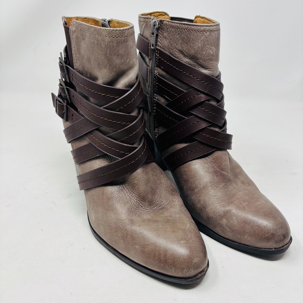 Sofft Strappy Ankle Boots Size 9.5M Taupe Leather Braided‎ Buckle Strap Heeled - Picture 14 of 14
